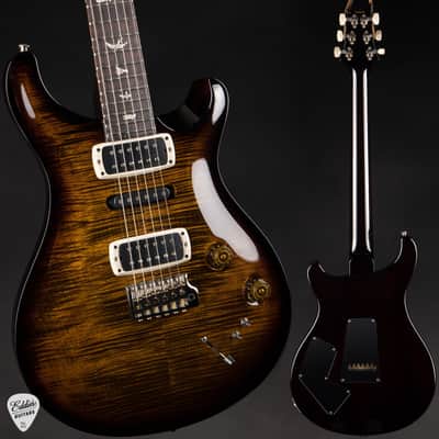 2024 - PRS Modern Eagle V - Black Gold Wraparound Burst image 1