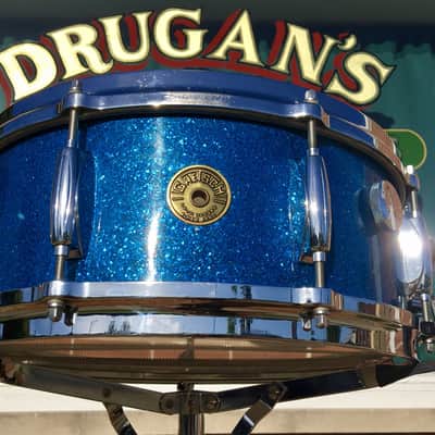1959/60 Gretsch Round Badge Broadkaster Name-Band Drum Set - Blue Glass Glitter 22/13/16/5x14 Snare image 9