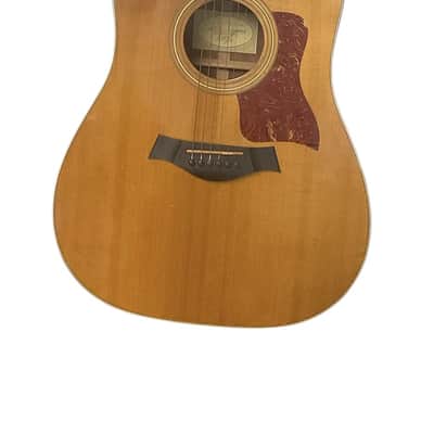 Taylor Guitar - Acoustic electric 310ce image 2