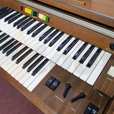 Yamaha Electone C-40 organ image 7