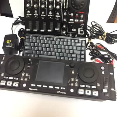 DJ SYSTEM - Numark D2 Director, Numark 5000FX, and USB Keyboard image 1