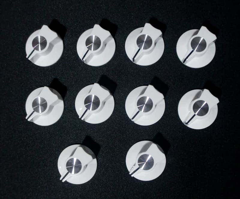 10 pcs - Classic Moog Style Synth Pointer Control Knob Guitar Amp Effect Pedal WHITE image 1