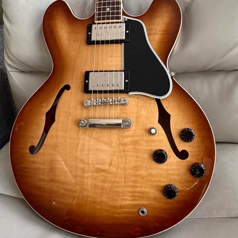 Gibson Custom Shop ES-335 _ 2010 - Figured Light Burst image 1