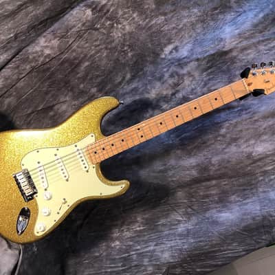 Fender Stratocaster Telecaster 1993 Gold Sparkle GC LE 29th Anniversary Matched Set image 2