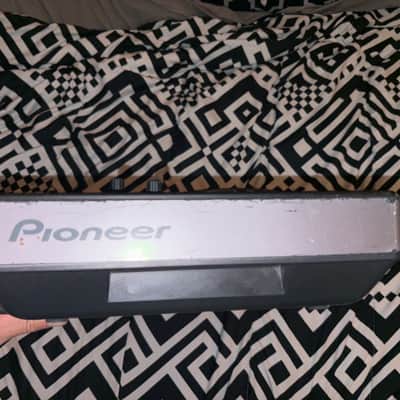Pioneer XDJ-R1 DJ Controller with rekordbox 2010s - Black image 5