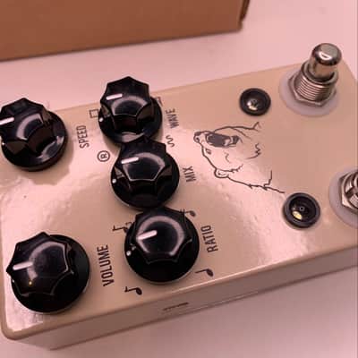 JHS Kodiak Tremolo 2018 - Present - Tan image 4