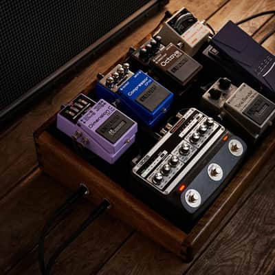 BOSS DM-101 Delay Machine | Ultimate Analog Delay Pedal with Advanced Technology | Warm, Saturated & Highly Musical Tone | 12 Unique Modes | Stereo Operation | 127 User Memories | MIDI I/O image 2