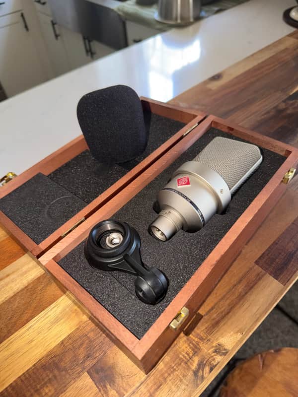 Neumann TLM 103 Large Diaphragm Cardioid Condenser Microphone 1997 - Present - Nickel