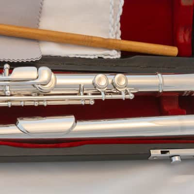Pearl PF-661 Intermediate Flute *Solid Silver Headjoint *Open hole *Made in Japan *Overhauled New Pads image 8