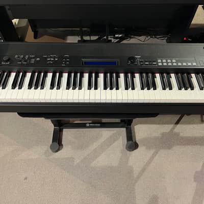 Yamaha CP40 88-key Graded Hammer Stage Piano | Reverb
