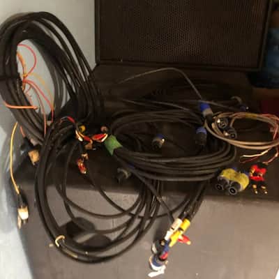 Yorkville TX4 original Drivers – Amps + Cables image 9