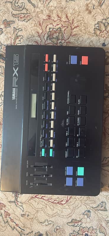Yamaha RX15 Digital Rhythm Programmer 1980s - Black imagen 1