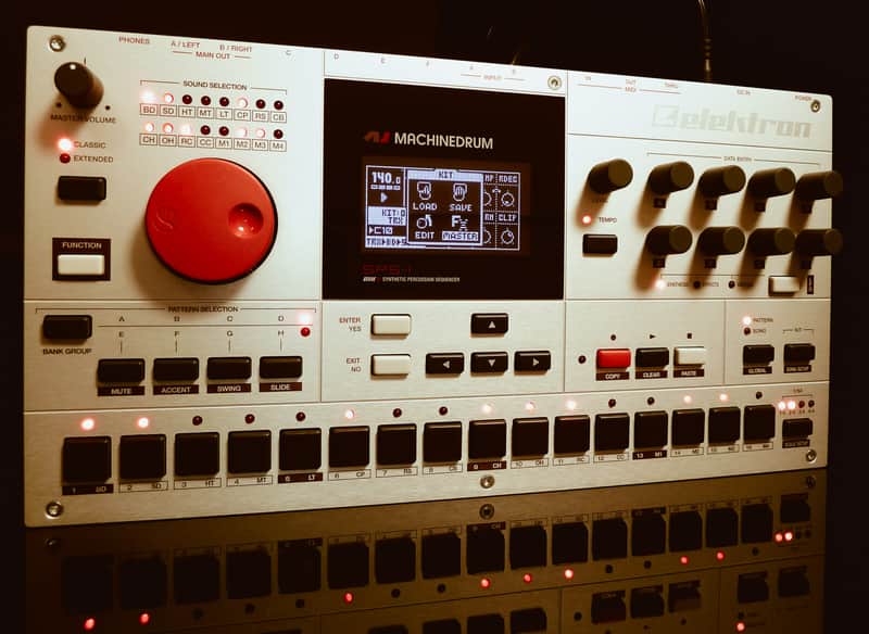 LED Display Upgrade - Elektron Machinedrum / Monomachine (White on Black) Custom Graphic Display ! image 1