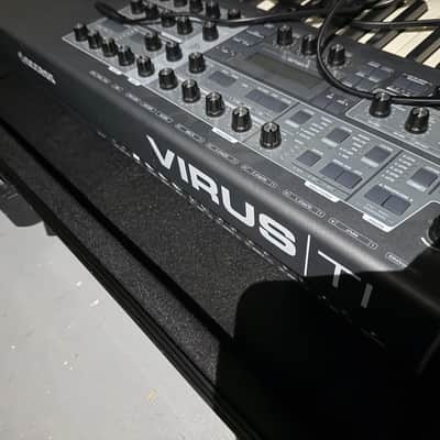 Access Virus TI2 61-Keys with Rugged Case image 3