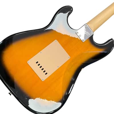 Fender stratocaster 2011 - tobacco burst image 9