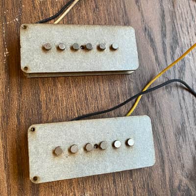 Vintage Style Brandonwound Aged Noiseless Jazzmaster Pickups Set image 1