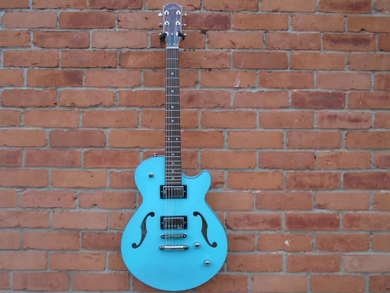 Godin Montreal Premiere HT Laguna Blue w/bag ,sf , store demo image 1