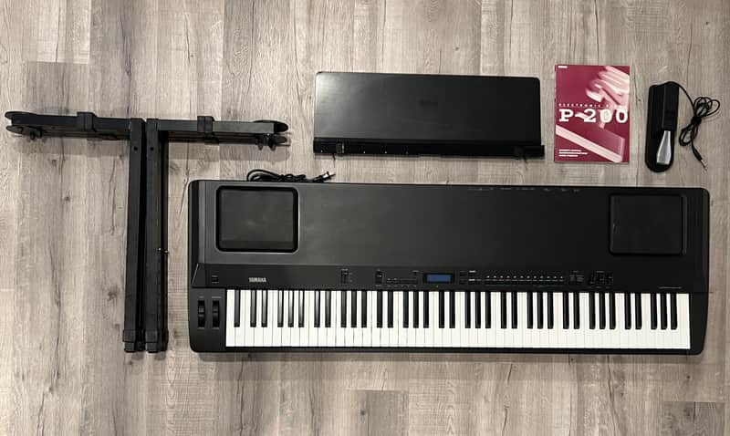 Yamaha P-200 w/ road case and stand | Reverb Canada