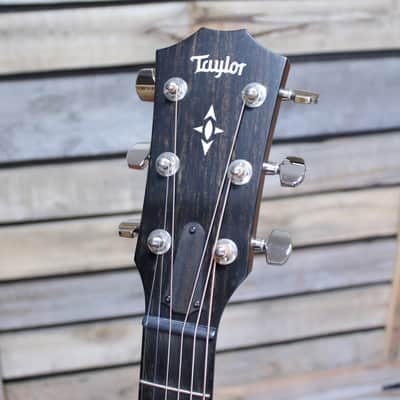 Used (2021) Taylor Builder's Edition 517 Left-Handed Acoustic Guitar with Western Floral Hardshell Case image 5