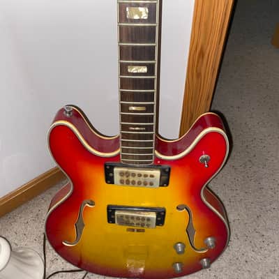 1970's Ventura Hollow Body ES 335 Style  Parts Repair image 2
