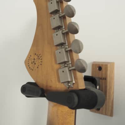 Novo Serus H2 - Silver Fox Burst (Light Distress) image 10