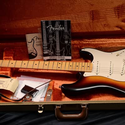 Fender American Vintage '57 Stratocaster 2000 - 2012 - 2-Color Sunburst image 1