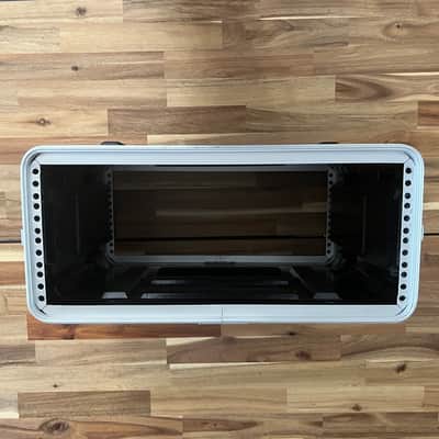 Multicomp Pro ABS Rack Flight Case (4U) 2000’s - Black image 4