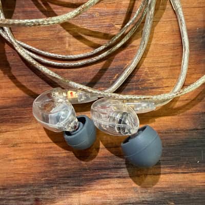 Shure SE425-CL 2010s - Clear image 5