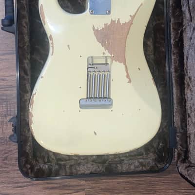 Fender Stratocaster custom shop 1967 reissue heavy relic vintage aged white image 12