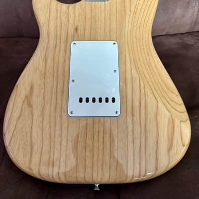 Fender Rarities Series Flame Koa Top American Original '50s Stratocaster with Maple Fretboard 2019 - Natural image 13