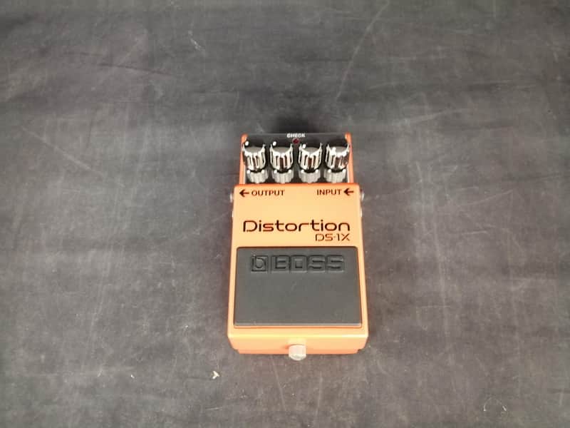 Boss DS-1X