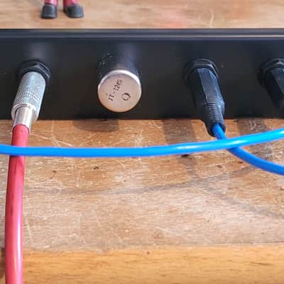 Vintage Analog Input And Output Transformer 19" Rack Clipper Saturator Colour Box Mixing Mastering Audio image 5