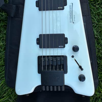 Steinberger SS-2F 2010 White (NO BARITONE) image 3