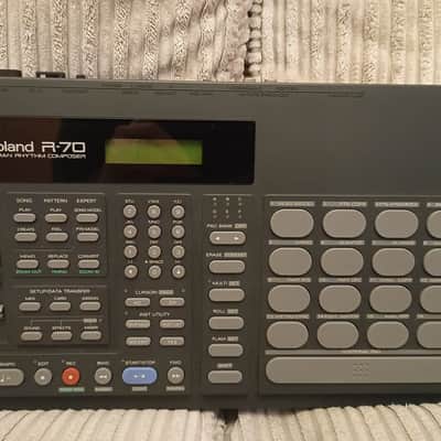 Roland R-70 Human Rhythm Composer 1990s - Black