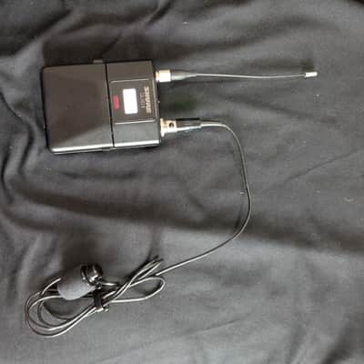 Shure QLXD4 (470 - 534 MHz) G50 System image 10