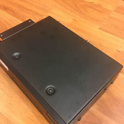 EV NRSCU N/DYM-SCU UHF Wireless Mic Receiver image 5