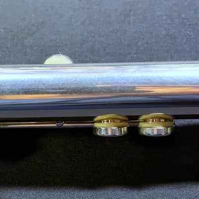 1980's Bundy/Selmer 'Student Line' Flute Outfit image 4