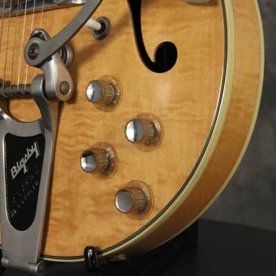 Kay Jazz II w/Barney Kessel Kleenex pickups 1960s Blonde image 16