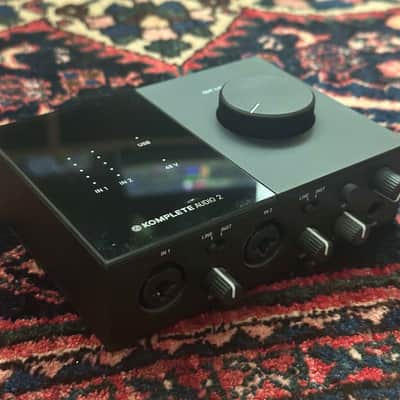 Native Instruments Komplete Audio 2 Desktop USB Audio Interface 2019 - Black image 1