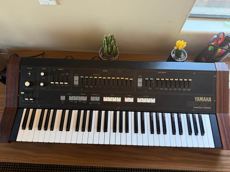 Yamaha SK-20 Symphonic Ensemble Synthesizer 1979 - 1980 - Black image 1