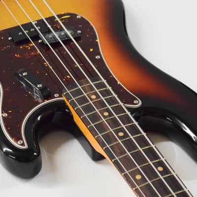 Fender American Vintage II 1960 Precision Bass - 3 Tone Sunburst image 6