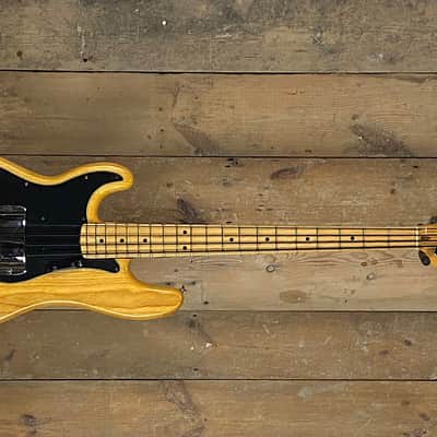 Fender Precision Bass Left-Handed with Maple Fretboard 1970 - 1983 - Natural image 2