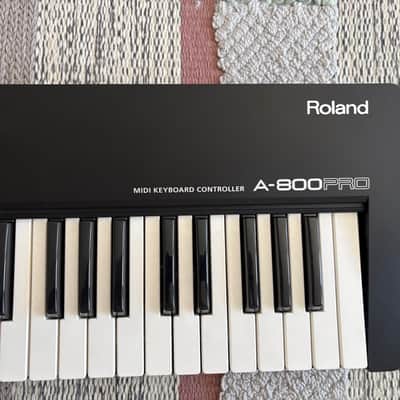 Roland A-800PRO 61-Key MIDI Keyboard Controller 2010 - Present - Black image 4