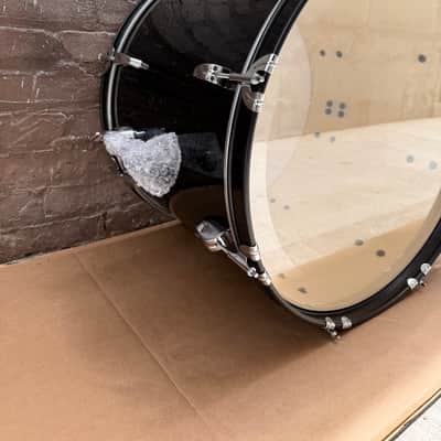 Pearl Roadshow Series 22" x 18" Bass Drum Black Wrap w/ Tom Mount - Brand New image 7