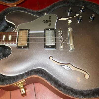~2017 Gibson Custom Shop "The Vinny" 25th Anniversary ES-335 Silver Sparkle image 11