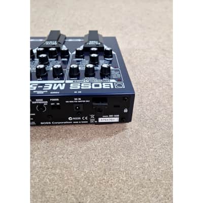Boss ME-50B - Multi-Effects Pedals - Excellent w/ Soft Case & power supply image 10