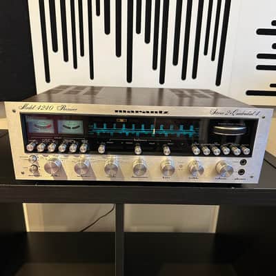 Marantz Model 4240 17-Watt Quadraphonic Solid-State Receiver 1974 - 1978 image 3
