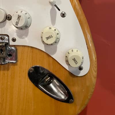 Immaculate 30-Year-Old Fender “ST-54” (1954 Reissue) Stratocaster / MIJ image 5
