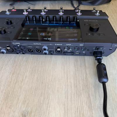 Line 6 Helix Stadium Floor 2025 and Backpack! image 3