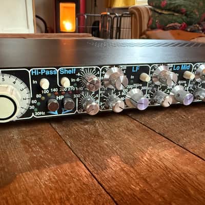Very early “silver knob” Empirical Labs Lil FreQ NEAR MINT image 11